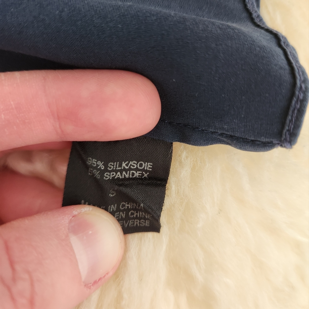 Silk Slip On Top - Picture 5 of 6